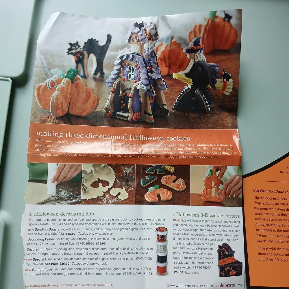 Williams-Sonoma Halloween Cookie Cutter Sets Baking Bundle 3D Stamped Witch Cats